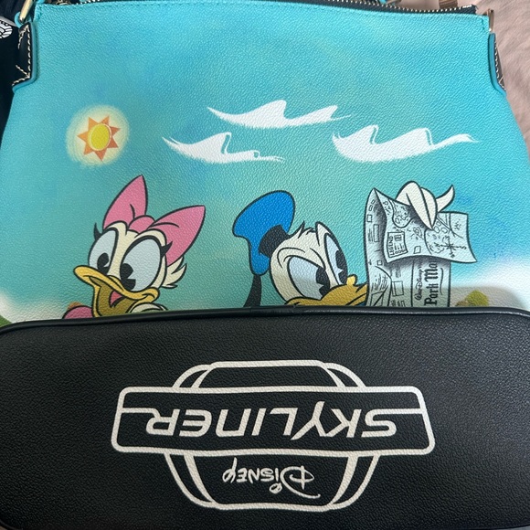 Disney Skyliner Dooney and Bourke - Picture 3 of 4